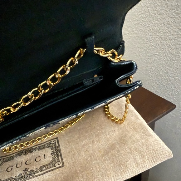 Gucci 2way Clutch Bag - Picture 8 of 14